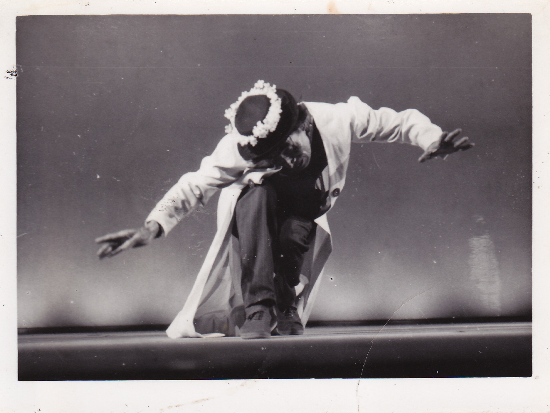 鳩 | Dance Archive Network