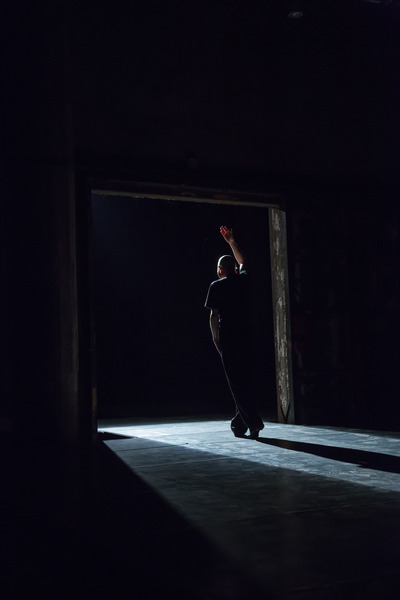 花と鳥 | Dance Archive Network